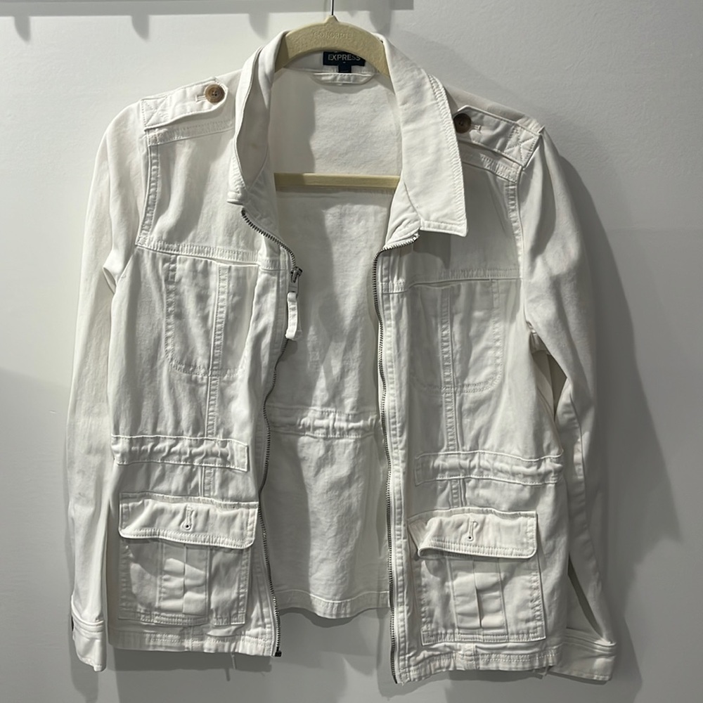 White jacket